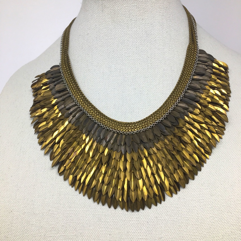 Stunning Metallic Feathers Choker
